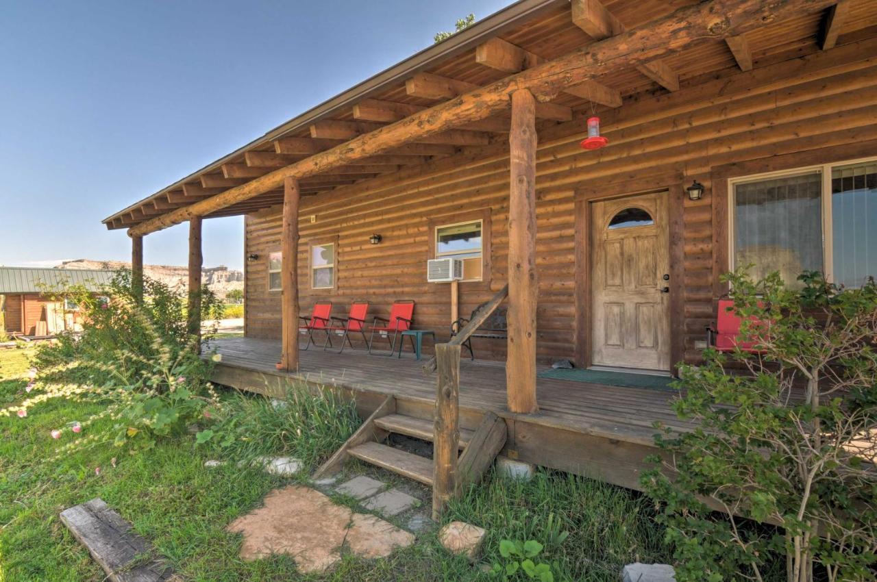 Cozy Henrieville Cabin 18 Mi To Bryce Canyon Np! Eksteriør bilde