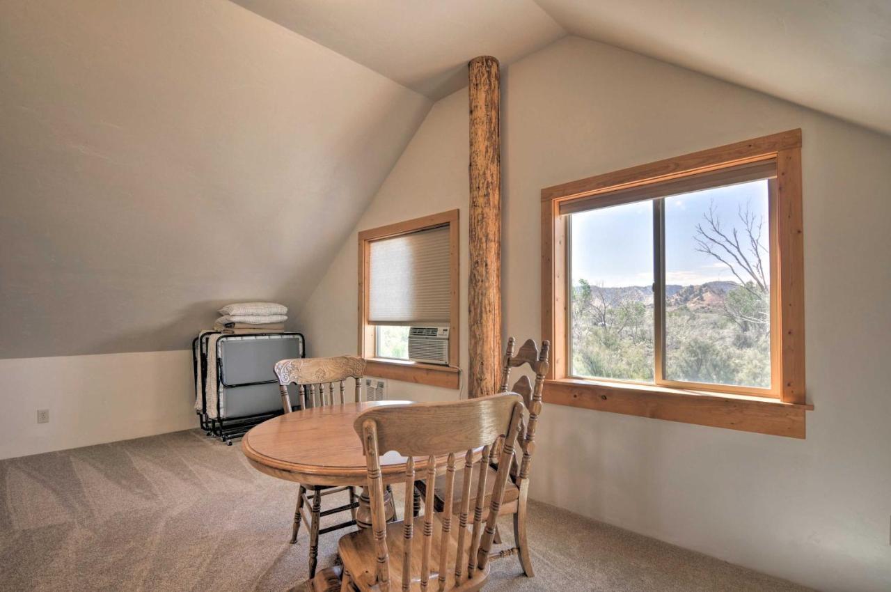 Cozy Henrieville Cabin 18 Mi To Bryce Canyon Np! Eksteriør bilde